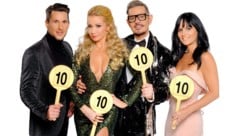 Balázs Ekker, Karina Sarkissova, Dirk Heidemann und Nicole Hansen sind die „Dancing Stars“-Jury 2019. (Bild: ORF)