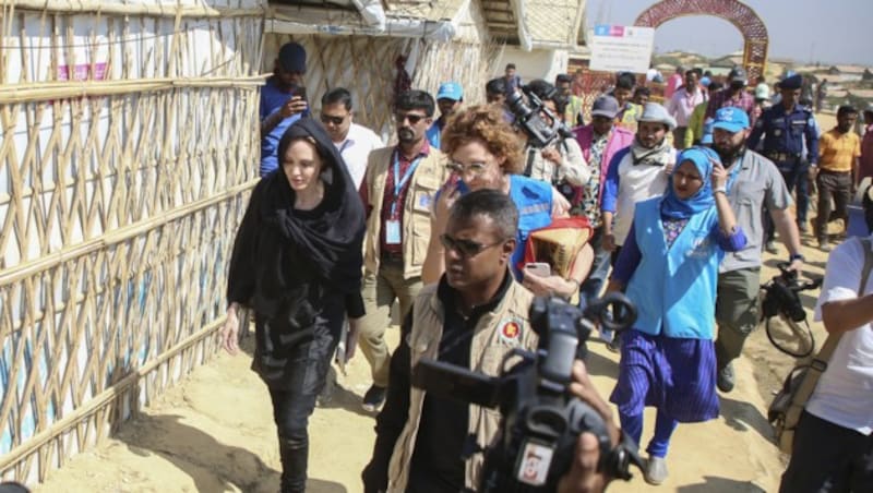 Angelina Jolie besucht das weltgrößte Flüchtlingslager mit über 919.000 Hilfesuchenden. (Bild: AFP or licensors)