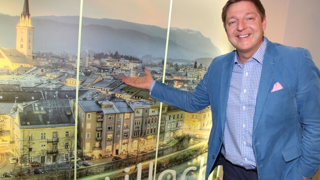 Bürgermeister Günther Albel hofft auf neuen Markt und ein Parkhaus. (Bild: Uta Rojsek - Wiedergut)