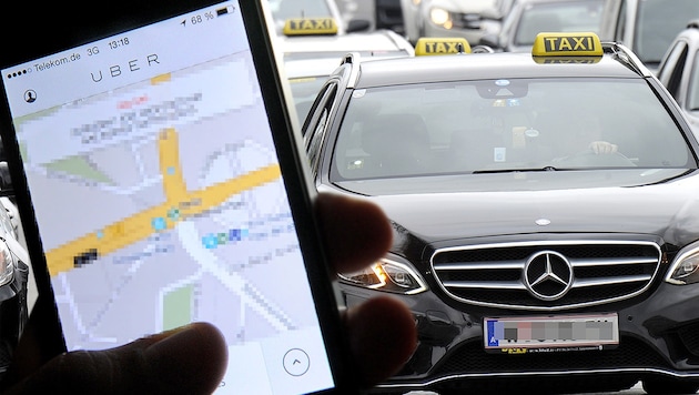 Uber ist hauptsächlich in Wien tätig, in Salzburg und Graz mittlerweile auch. (Bild: APA/Herbert Pfarrhofer, APA/dpa/Britta Pedersen, krone.at-Grafik)