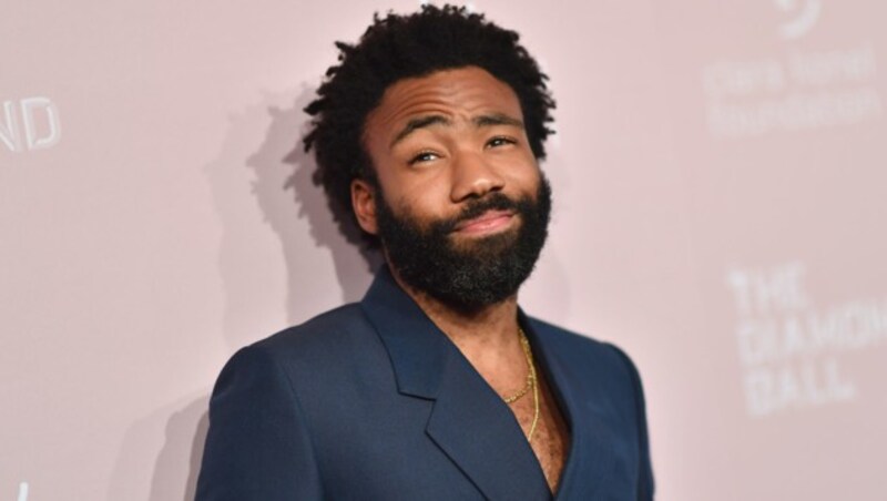 In seiner Abwesenheit holte der Musiker Childish Gambino/Donald Glover vier Grammys für seinen gesellschaftskritischen Song „This Is America“ (Bild: AFP )