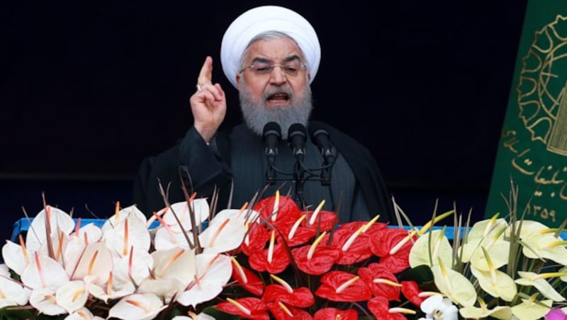 Präsident Rouhani ruft das Volk zur Einheit auf. (Bild: AP)