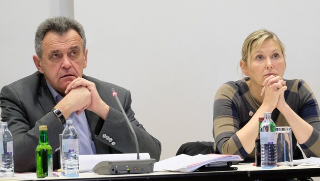 Noch-Bürgermeister Walter Brunner und seine Stellvertreterin Sabine Naderer-Jelinek (Bild: Horst Einoeder)