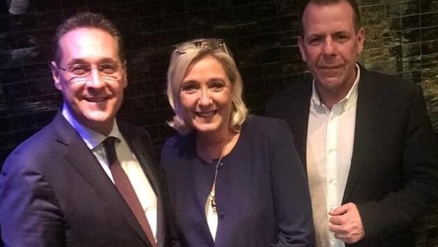 Heinz-Christian Strache, Marine Le Pen, Harald Vilimsky (Bild: ZVG)