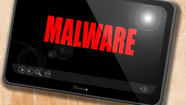 Malware removal background with some soft smooth lines (Bild: ©Argus - stock.adobe.com)