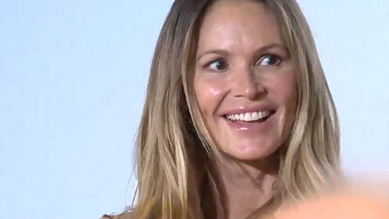 Elle Macpherson bei ihrem ersten Auftritt in Wien (Bild: APA)