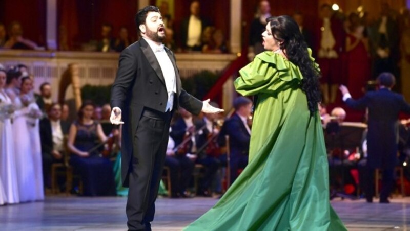 Yusif Eyvazov und Sopranistin Anna Netrebko (Bild: APA/HANS PUNZ)