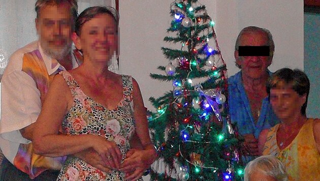 Vor Jahren haben der Österreicher (rechts) und das Opfer noch gemeinsam Weihnachten gefeiert. (Bild: zVg)