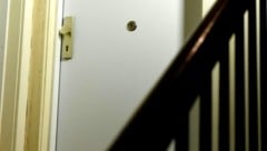 Mit dem Erschießen soll ein 44-jähriger Österreicher zwei Männer bedroht haben (Symbolbild).