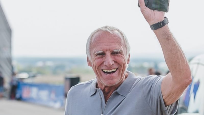 Chef Didi Mateschitz hat gut lachen, auch die Gewinne sprudeln immer kräftiger. (Bild: APA/EXPA/Dominik Angerer)