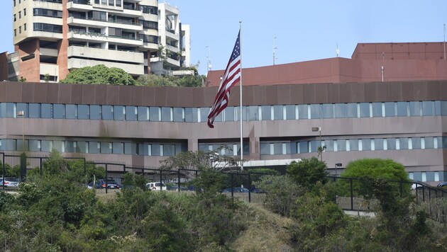 Die US-Botschaft in Caracas (Bild: AFP)
