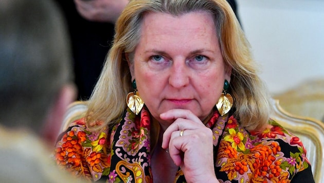 Ex-Außenministerin Karin Kneissl (Bild: AFP)