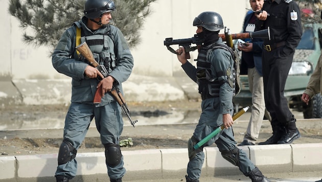 Afghanische Polizisten im Einsatz (Bild: AFP)