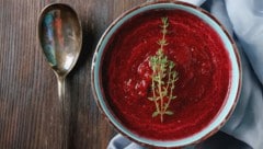 Rote Rüben Suppe (Bild: ©naltik - stock.adobe.com)