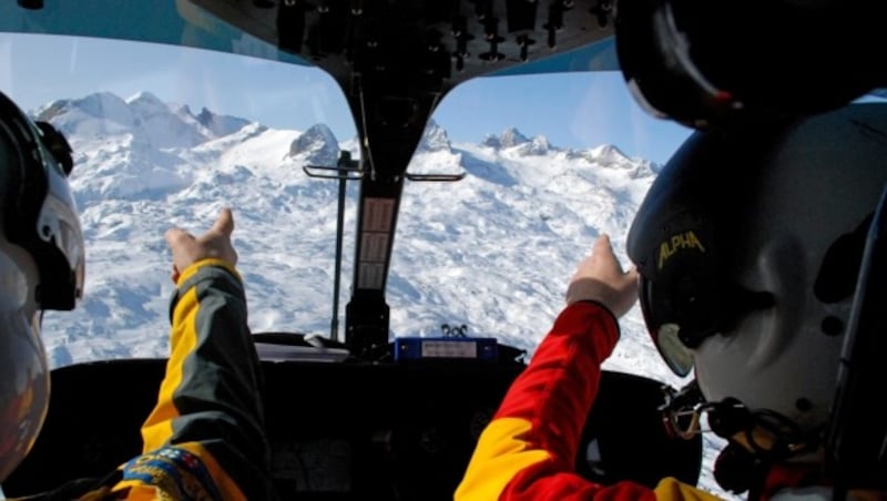 Der ÖAMTC (hier der C 14 im Anflug auf den Dachstein) dürfte zusätzlich zu Niederöblarn und Graz noch einen dritten steirischen Standort bekommen. (Bild: Matthias Wagner)