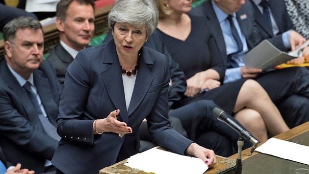 Premierministerin Theresa May hat die Kontrolle über das Brexit-Chaos längst verloren. (Bild: APA/UK PARLIAMENT/AFP/JESSICA TAYLOR)