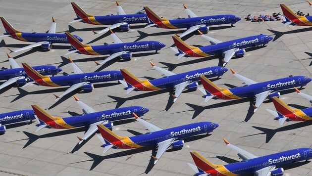 Müssen weiter am Boden bleiben: Boeing 737 MAX der Southwest Airlines in Kalifornien (Bild: AFP)