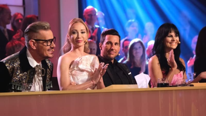 Die „Dancing Stars“-Jury (Bild: ORF)