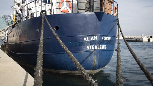 Das Rettungsschiff Alan Kurdi der deutschen Hilfsorganisation Sea-Eye (Bild: AFP)