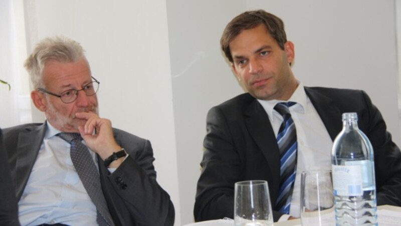 Swap Anwälte der Stadt Linz Gerhard Rothner und Lukas Aigner (re.) (Bild: Werner Pöchinger)