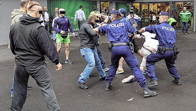 Bei Prügeleien werden Polizisten immer wieder bespuckt. (Bild: ZVG)