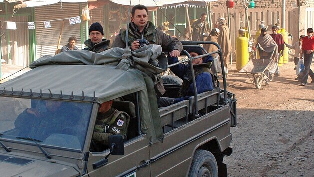2002: „Krone“-Redakteur Christoph Matzl berichtete vom Afghanistan-Krieg. (Bild: Christoph Matzl)