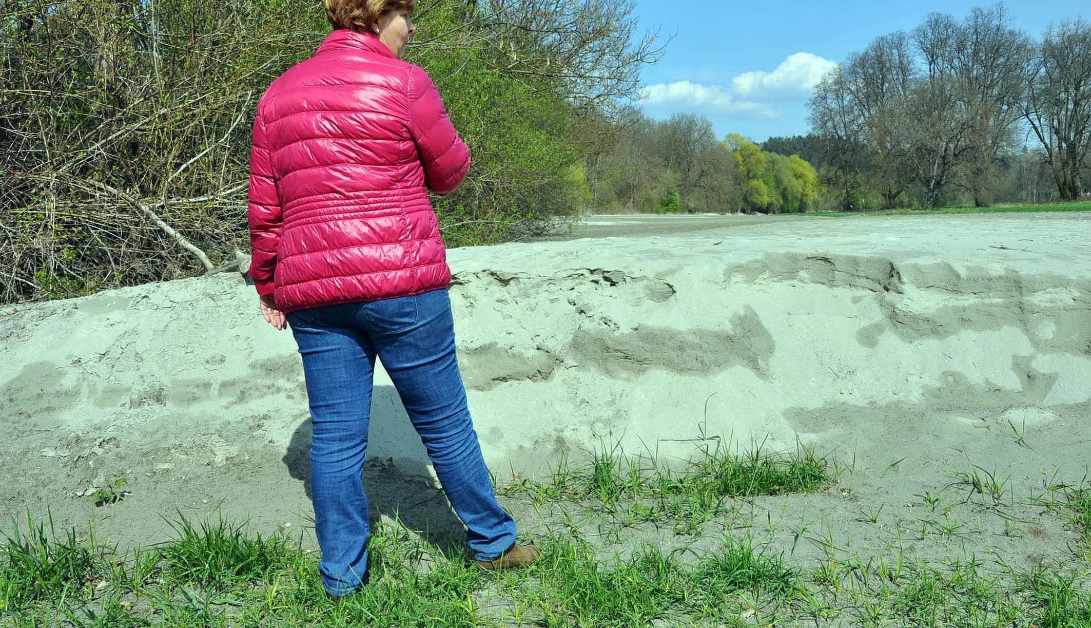 Schlamm Am Drauufer - Streit Um Schwemmgut: Bauern Legen Ihre Äcker ...