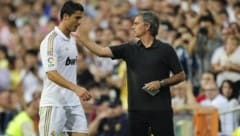 Jose Mourinho (right) coached Cristiano Ronaldo at Real Madrid from 2010 to 2013. (Bild: AFP)