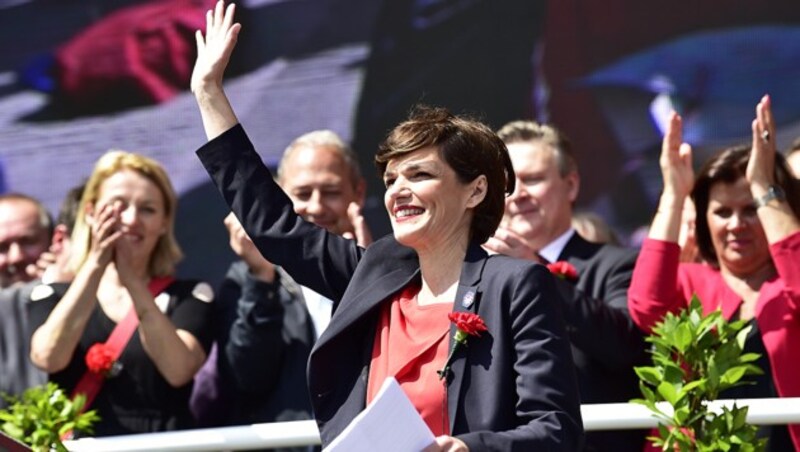 Pamela Rendi-Wagner wird den 1. Mai in Wien verbringen. (Archivbild) (Bild: APA/HANS PUNZ)