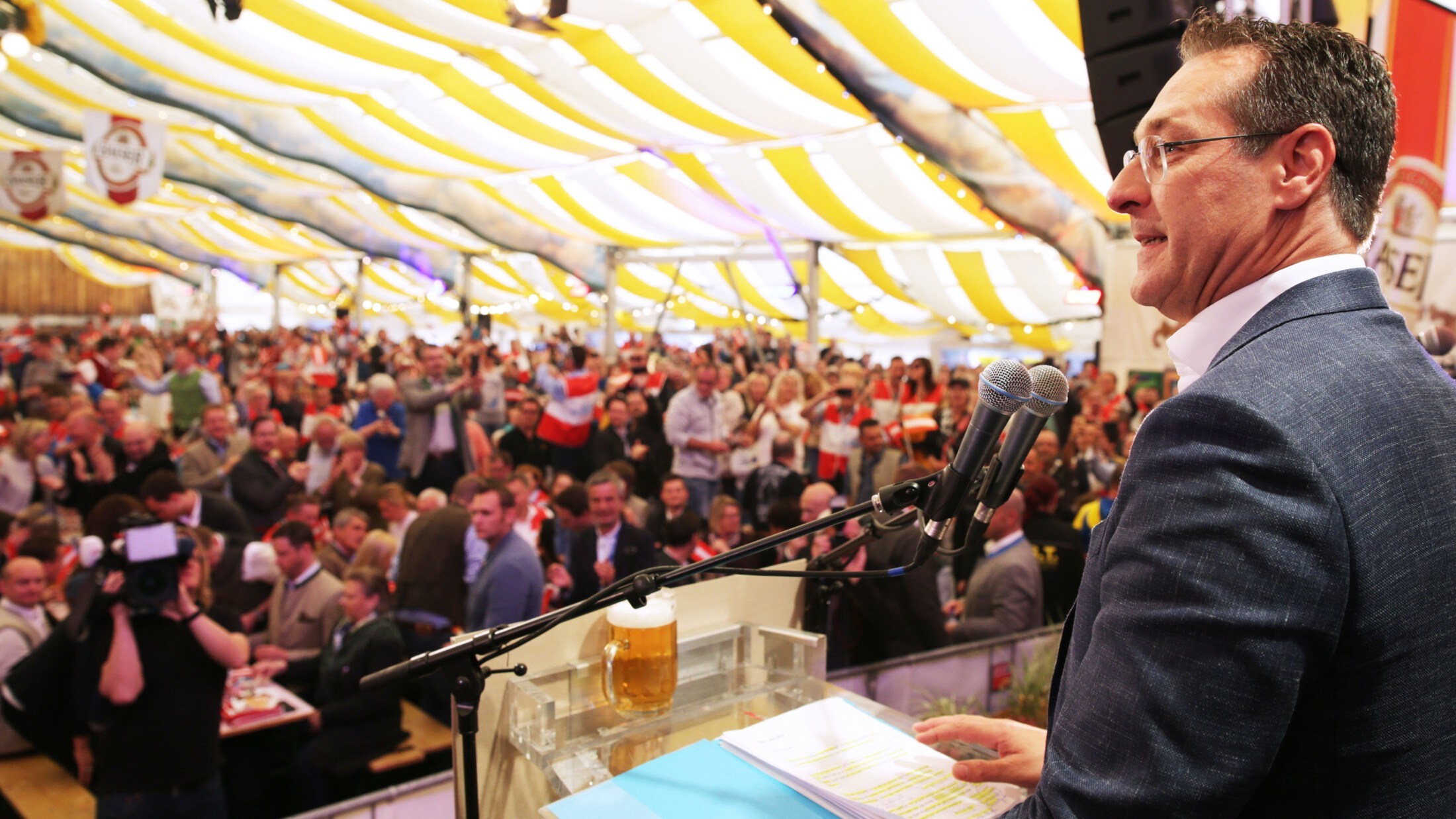 Fp Maifest Im Bierzelt Strache „ich Lass Mir Den Mund Nicht Verbieten“ Kroneat