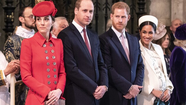 Herzogin Kate, Prinz William, Prinz Harry und Herzogin Meghan (Bild: AFP)