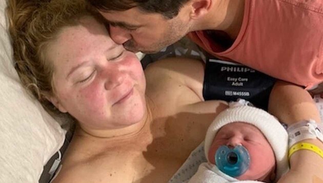 Amy Schumer mit ihrem Baby (Bild: www.instagram.com)
