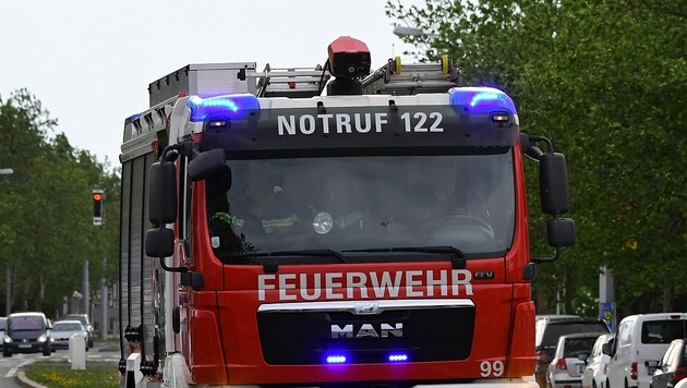 20 Männer der Feuerwehr Rauris waren in der Nacht auf Samstag im Einsatz. (Symbolbild) (Bild: P. Huber)