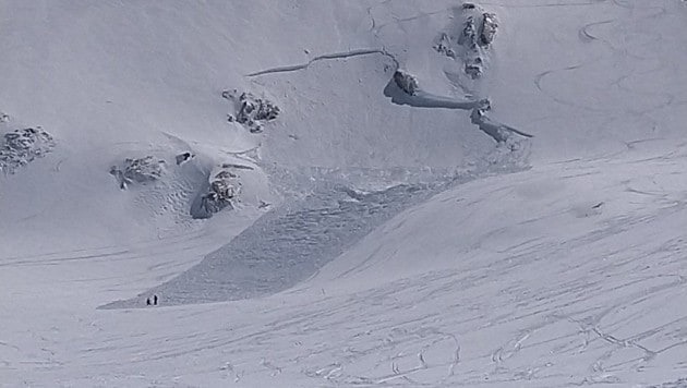 Von dieser Lawine am Mölltaler Gletscher wurde der Skifahrer verschüttet. (Bild: Privat)