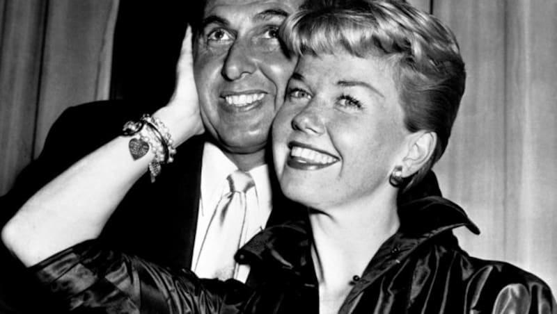 Doris Day mit ihrem Ehemann Martin Melcher (Bild: 1955 AP)