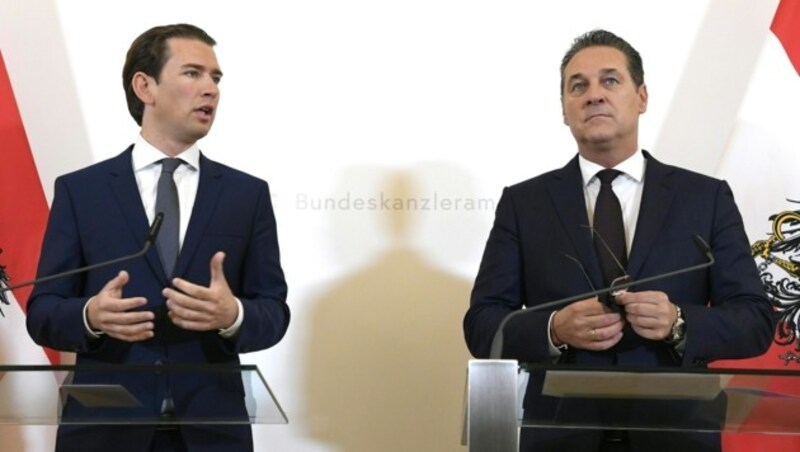 Bundeskanzler Sebastian Kurz und Vizekanzler Heinz-Christian Strache an einem der besseren Tagen der Regierung, die durch das Ibiza-Video zu Fall gebracht wurde. (Bild: APA/HANS KLAUS TECHT)