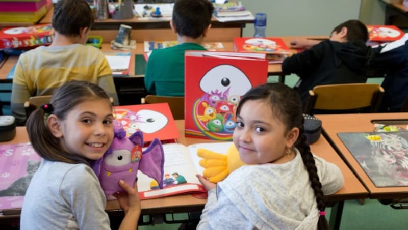 Die Monsterfreunde in der Schule (Bild: LAURENT ZIEGLER)