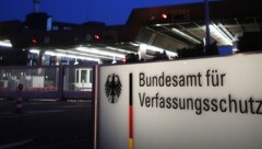 Das Bundesamt für den Verfassungsschutz in Köln (Bild: APA/dpa/Oliver Berg)