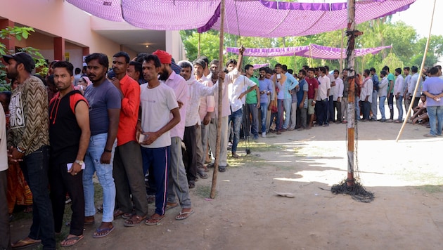 Nach knapp sechs Wochen ist Indiens Parlamentswahl zu Ende gegangen. Stimmberechtigt waren 900 Millionen Bürger. Die Auszählung wird noch einige Tage laufen. (Bild: AFP)