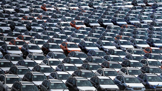 Mit Autos und Mofas wurde ein Händler zum Betrüger (Bild: 2018 Getty Images)