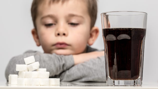 Kommt auch in Österreich bald eine Zuckersteuer? Laut einer Studie, die vom Gesundheitsministerium beauftragt wurde, würde diese sich positiv auf die Gesundheit von Kindern auswirken. (Bild: ©urbans78 - stock.adobe.com)