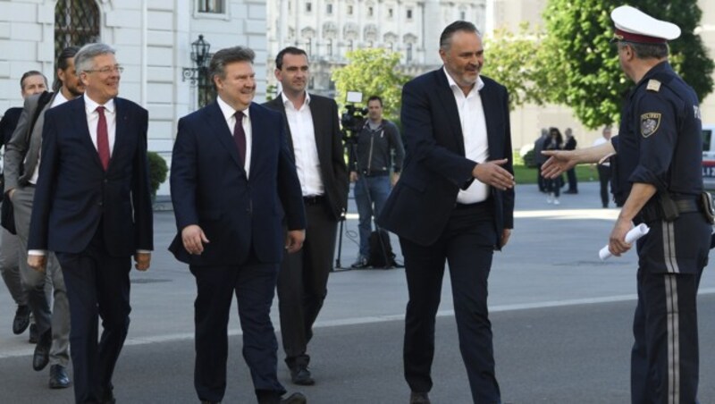 Die roten Landeshautleute Peter Kaiser (Kärnten), Michael Ludwig (Wien) und Hans Peter Doskozil (Burgenland) (Bild: APA/Robert Jäger)