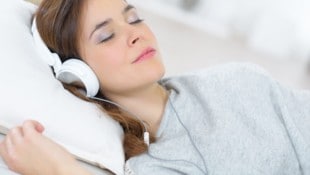Die Hälfte der Podcast-Konsumenten hört maximal eine halbe Stunde pro Tag.