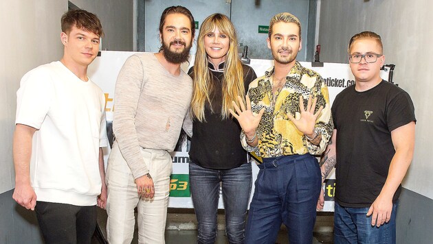 Heidi Klum mit ihrem Verlobten Tom Kaulitz und Tokio Hotel im Wiener Gasometer (Bild: APA/JOHANNES EHN)