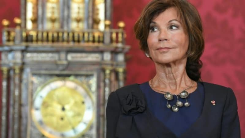 Bundeskanzlerin Brigitte Bierlein (Bild: APA/ROLAND SCHLAGER)