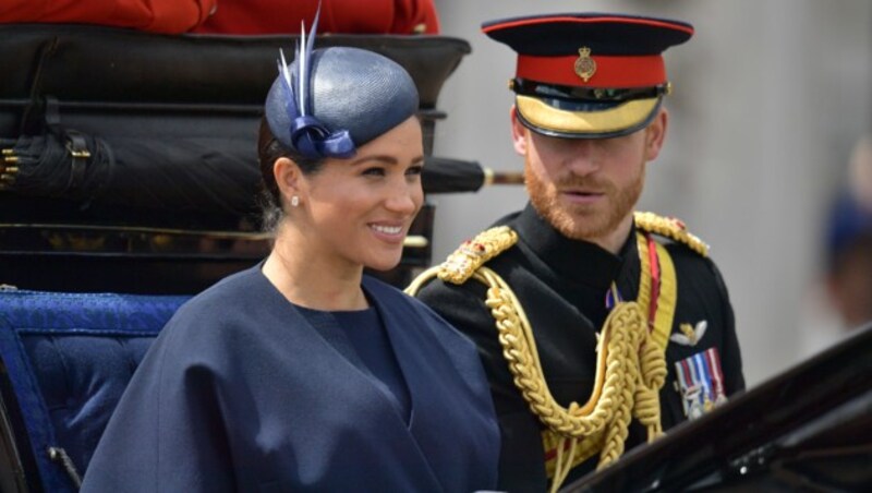 Meghan mit Prinz Harry (Bild: AFP)