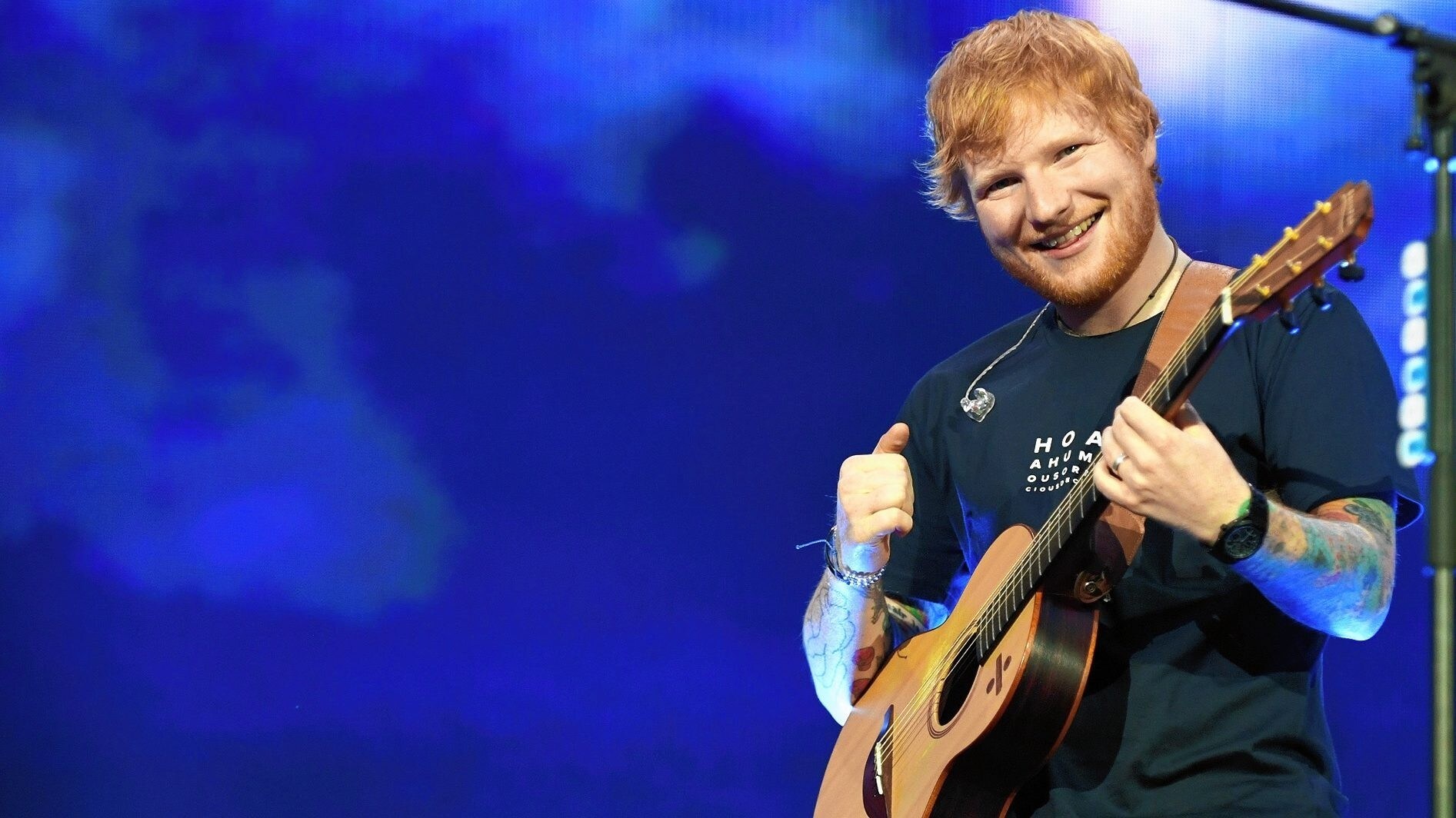 Am 29 Oktober Superstar Ed Sheeran Veroffentlicht Neues Album Krone At