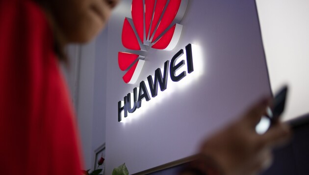 Logo des chinesischen Telekommunikationsunternehmens Huawei (Bild: AFP)