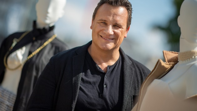 Eine eigentlich harmlos wirkende Verletzung hätte Guido Maria Kretschmer fast das Leben ...