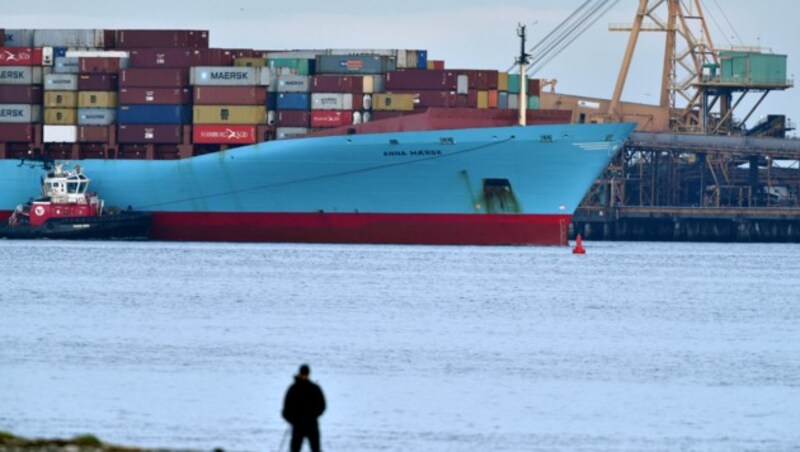 Diese Abfallcontainer kehren nach Kanada zurück. (Bild: APA/AFP/Don MacKinnon)